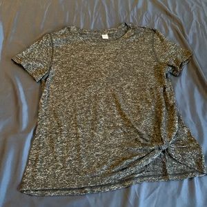 Old Navy side knot T-shirt • Sz small